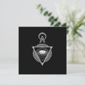Invitation Symbole Illuminati Conspiration Masonic Triangle C (Debout devant)