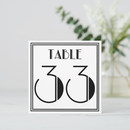 Invitation Table Art Déco Numéro 33 (Debout devant)