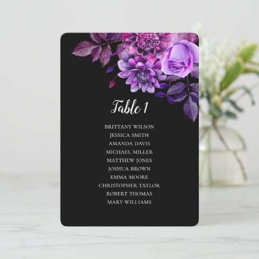 Invitation Tableau de sièges mariage noir et violet. Plan de (Debout devant)