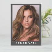 Invitation Talent Essentials Flip Card | Custom Comp Cards (Debout devant)