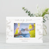 Invitation Taupe Wildflower Boho Pregnancy Announcement Card (Debout devant)