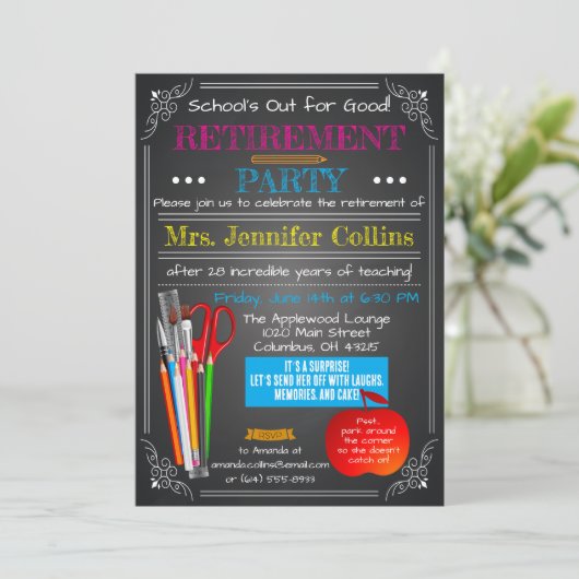 Invitation Teacher Retirement Chalkboard (Debout devant)