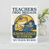 Invitation Teachers Frog Brigade – Knowledge Is Power (Debout devant)