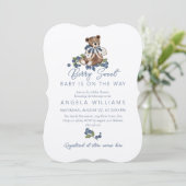 Invitation Teddy Bear Dusty Blue Berry Baby shower doux (Debout devant)