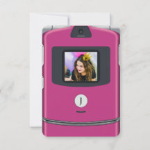 Téléphone à clapet rose des années 2000 pour anniv