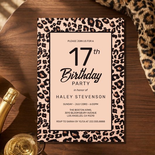 Invitation tendance avec imprimé animalier léopard