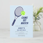 Invitation Tennis Racquet Blue Boys Anniversaire (Debout devant)