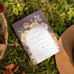 Invitation Terme Automne Botanique Arc Floral Mariage<br><div class="desc">Elégant terroir Autumn botanical floral,  faire-part de mariage. Cadre en arc avec accent doré et coordonnant couleur violet arrière - plan. L'invitation présente un style design typographique chic mélange de calligraphie et de type audacieux. Espace photo simple plein saigné sur le dos.</div>