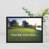 Invitation Terrain de golf vert à l'aube (Debout devant)