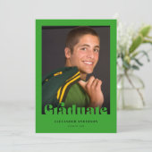 Invitation Texte moderne Retro Photo Bright Green Graduation (Debout devant)