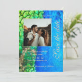 Invitation Texture de plume verte bleue de paon Mariage d'été (Debout devant)