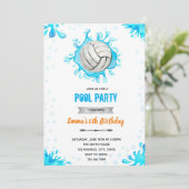 Invitation Thème d'anniversaire de piscine de volley-ball (Debout devant)