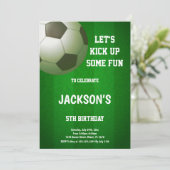 Invitation Thème de football vert pour enfants (Debout devant)