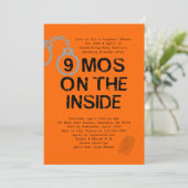 Invitation Thème de la prison Baby shower 9 mois à l'intérieu (Debout devant)