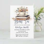 Invitation Thème de mariage Dusty Blue Tasse à thé florale Li (Debout devant)