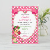 Invitation Thème fraise Baby Girl En vichy rose vert (Debout devant)