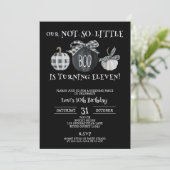 Invitation Thème mercredi, Filles Halloween 11ème anniversair (Debout devant)