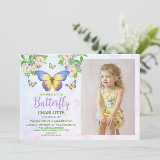 Invitation Thème papillon Fille d'anniversaire (Debout devant)