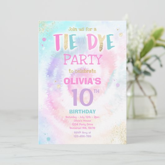 Invitation Tie Dye fête d'anniversaire Pastel Tie Dye fête d' (Debout devant)