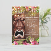 Invitation Tiki Hawaïen en Bois Fête de Fiançailles d'Été Lua (Debout devant)