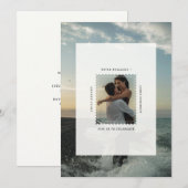 Invitation Timbre-poste moderne Nous sommes fiancés Fiançaill (Devant / Derrière)