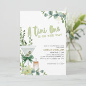 Invitation Tini one martini vert genre neutre baby shower (Debout devant)