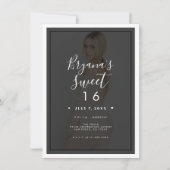Invitation Tint foncé Tranche Bordure moderne Sweet 16 (Devant)