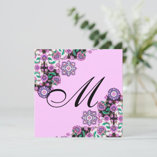 Invitation TOPKAPI BLACK WHITE DAMASK MONOGRAM rose argent (Debout devant)