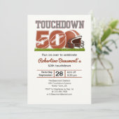 Invitation Touchdown Fifty Funny Football 50e anniversaire (Debout devant)