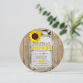 Invitation Tournesol Mason Jar Fête des mariées rustique rond (Debout devant)