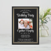 Invitation TOUT Anniversaire 2 Photo Black, White et Gold Par (Debout devant)