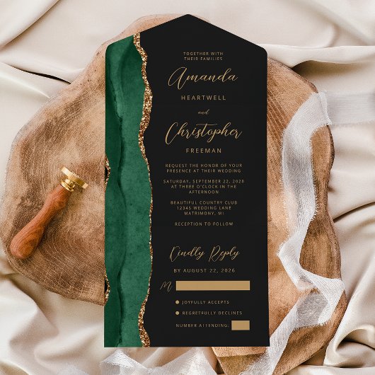 Invitation Tout En Un Agate Emerald Green Gold Script Mariage foncé