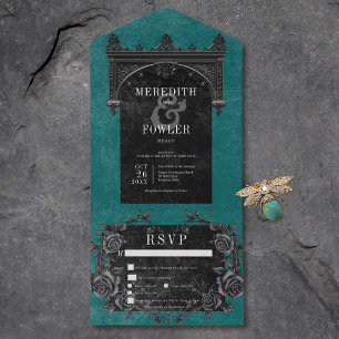 Invitation Tout En Un Arc gothique corbeau et roses noires assiette de d
