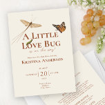 Invitation Tout en un Baby shower d'amour neutre genre Bug<br><div class="desc">Une petite invitation de Baby shower de bugs d'amour - la façon idéale d'invitation vos invités pour célébrer l'arrivée de votre petite insecte d'amour! Cette charmante invitation présente de délicieuses illustrations vintages de bogues, y compris les insectes volants, papillons et chenille ajoutant une touche fantaisiste à votre occasion spéciale. Cette...</div>