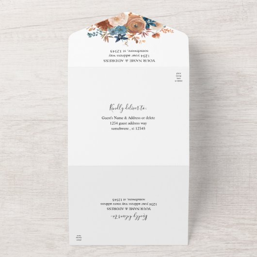 Invitation Tout En Un Beige & bleu Dusty Mariage Floral (Dehors)
