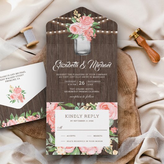 Invitation Tout En Un Blush rose Floral Mason Jar Mariage en bois rustiq