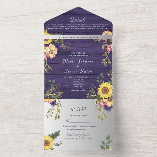 Invitation Tout En Un Bois rustique violet Mariage floral (À l'intérieur)