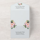 Invitation Tout En Un Bouquet Floral Rose Pâle sur Mariage Bleu Clair (Dehors)