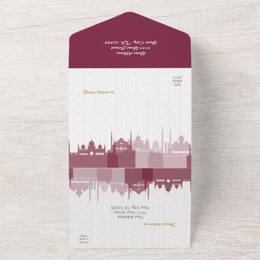 Invitation Tout En Un Bourgogne et or Arabe Quinceañera (Dehors)