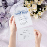 Invitation Tout En Un Bow bleu clair Sweet 16 rsvp<br><div class="desc">Un arrière - plan bleu clair,  décoré d'un grand arc. Personnalisez et ajoutez des noms,  des détails de parti,  la date RSVP,  l'adresse et le nom de retour.</div>