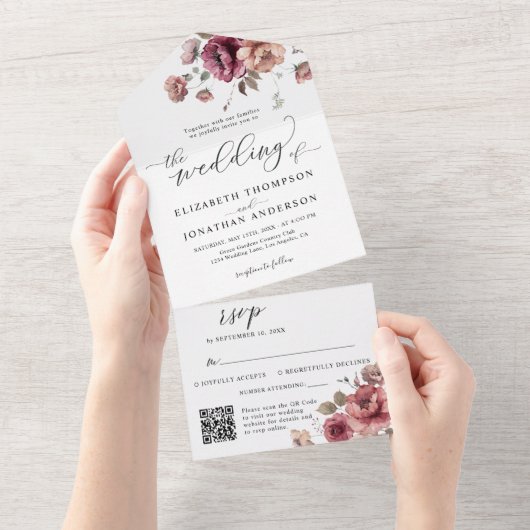 Invitation Tout En Un Burgundy Russet Détails du Mariage Floral QR RSVP (Déchirure)