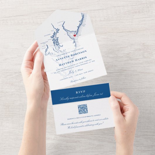 Invitation Tout En Un Cape May New Jersey Elegant Navy QR Mariage (Déchirure)