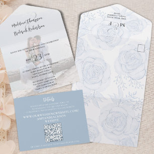 Invitation Tout En Un Code QR élégant Floral RSVP en ligne Dusty Blue