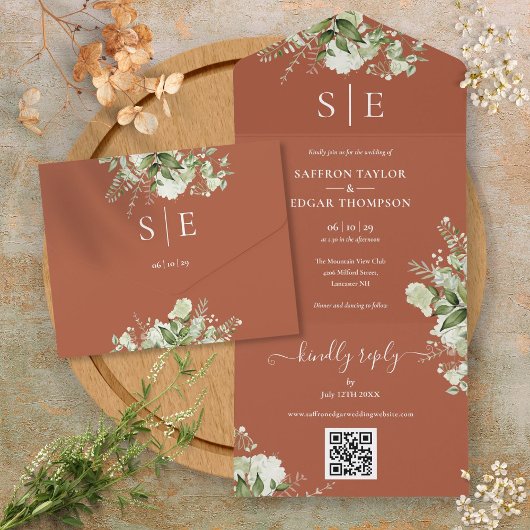 Invitation Tout En Un Code QR Monogramme Verdure Terracotta Mariage