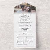 Invitation Tout En Un Coeur d'art feuille mariage monogramme mono (À l'intérieur)