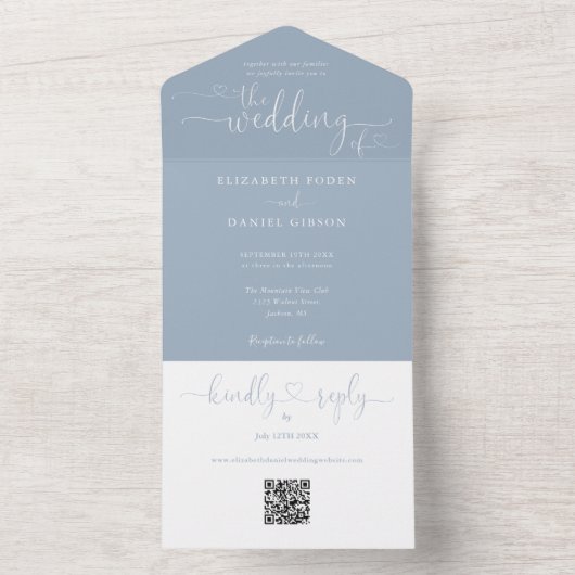 Invitation Tout En Un Coeurs de script Dusty Blue QR Code Mariage (À l'intérieur)