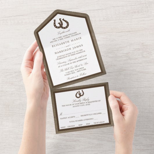 Invitation Tout En Un Country Rustic Horseshoe Sur Burlap Mariage (Déchirure)