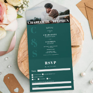 Invitation Tout En Un Décontracté vert moderne initiales photo mariage