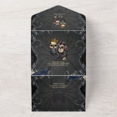 Invitation Tout En Un Design mariage gothique foncé avec crânes (Dehors)