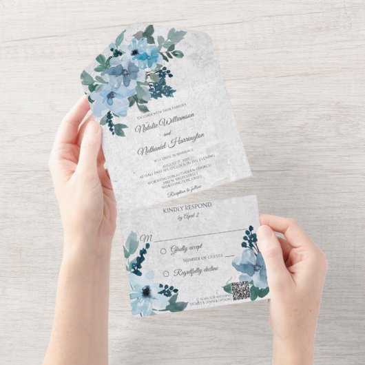 Invitation Tout En Un Dusty Blue Floral QR Code (Déchirure)